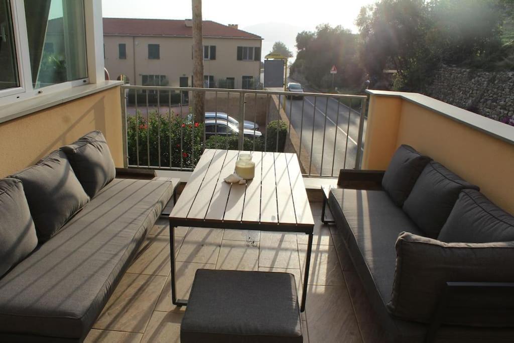 Appartamento Romantico Con Piscina Cervo Luaran gambar