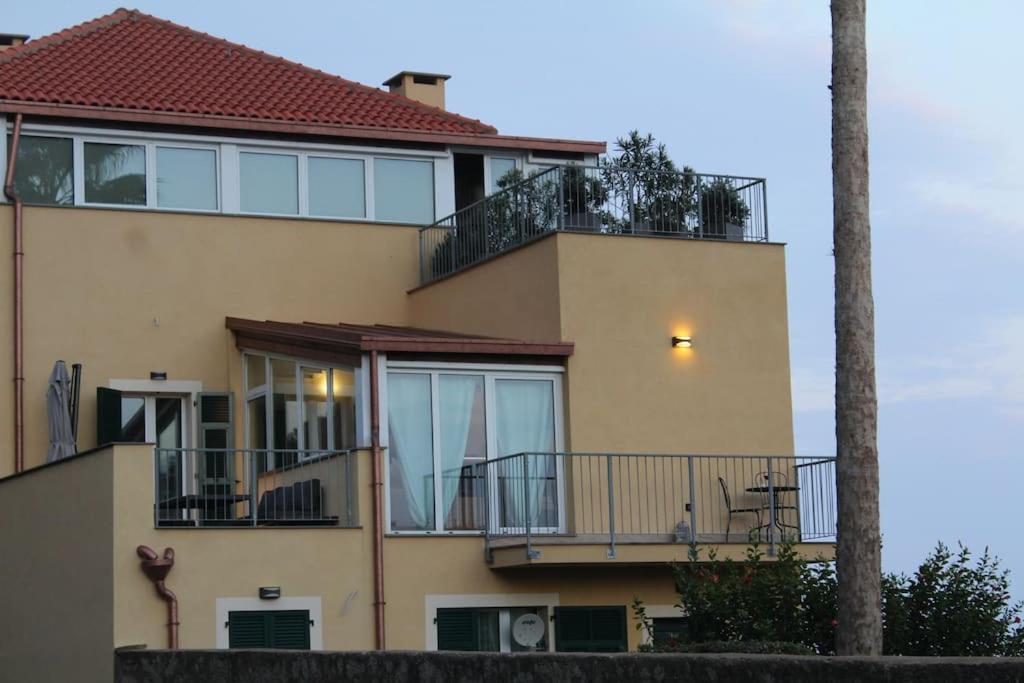 Appartamento Romantico Con Piscina Cervo Luaran gambar