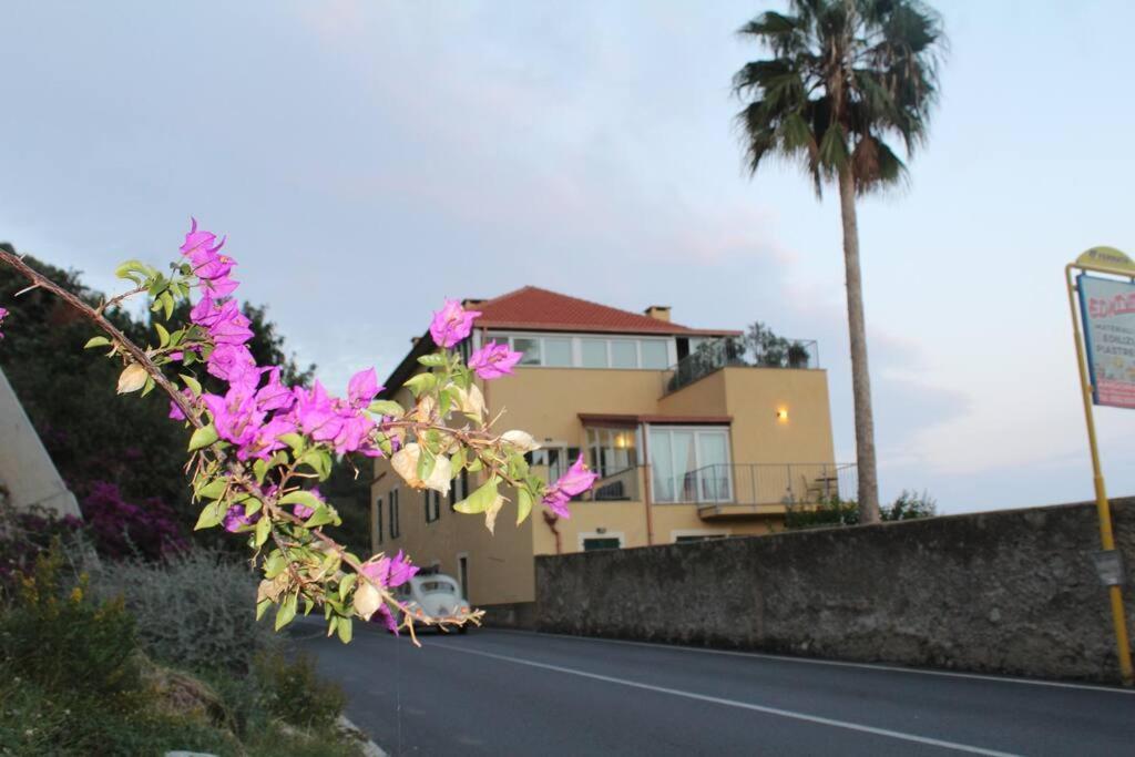 Appartamento Romantico Con Piscina Cervo Luaran gambar