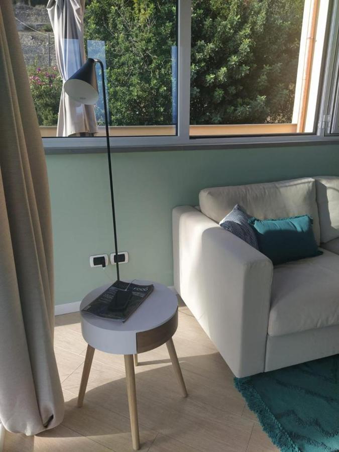 Appartamento Romantico Con Piscina Cervo Luaran gambar