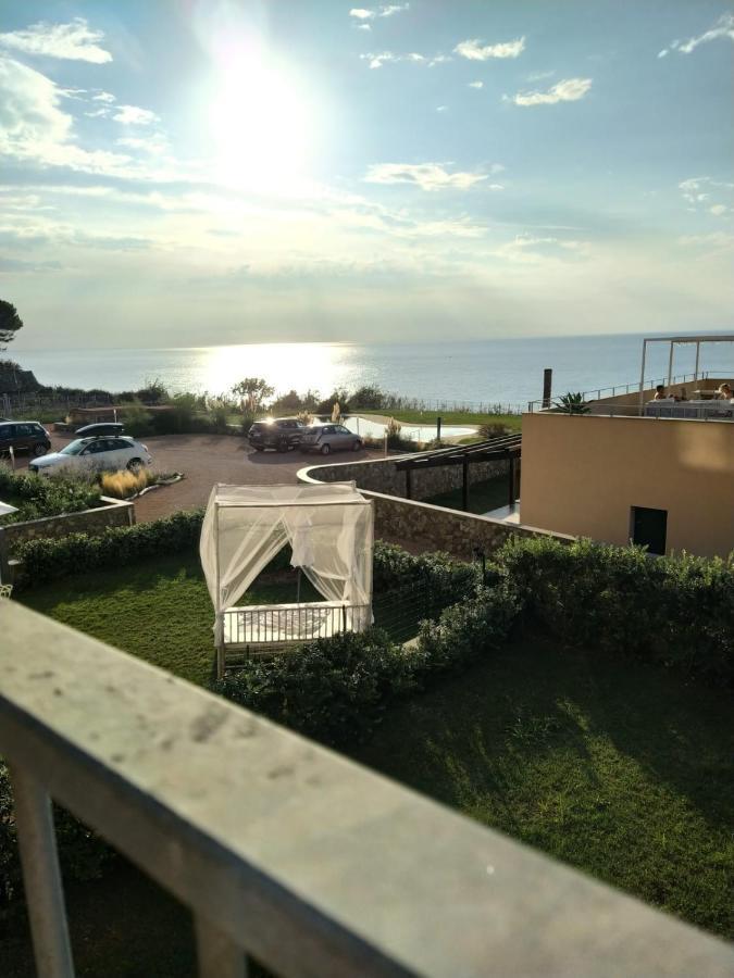Appartamento Romantico Con Piscina Cervo Luaran gambar